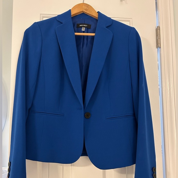 Nine West, NWT, beautiful royal blue blazer - great jacket for many uses! - Picture 1 of 4
